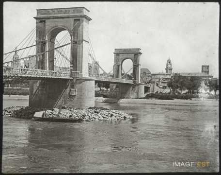 Pont suspendu (Avignon)